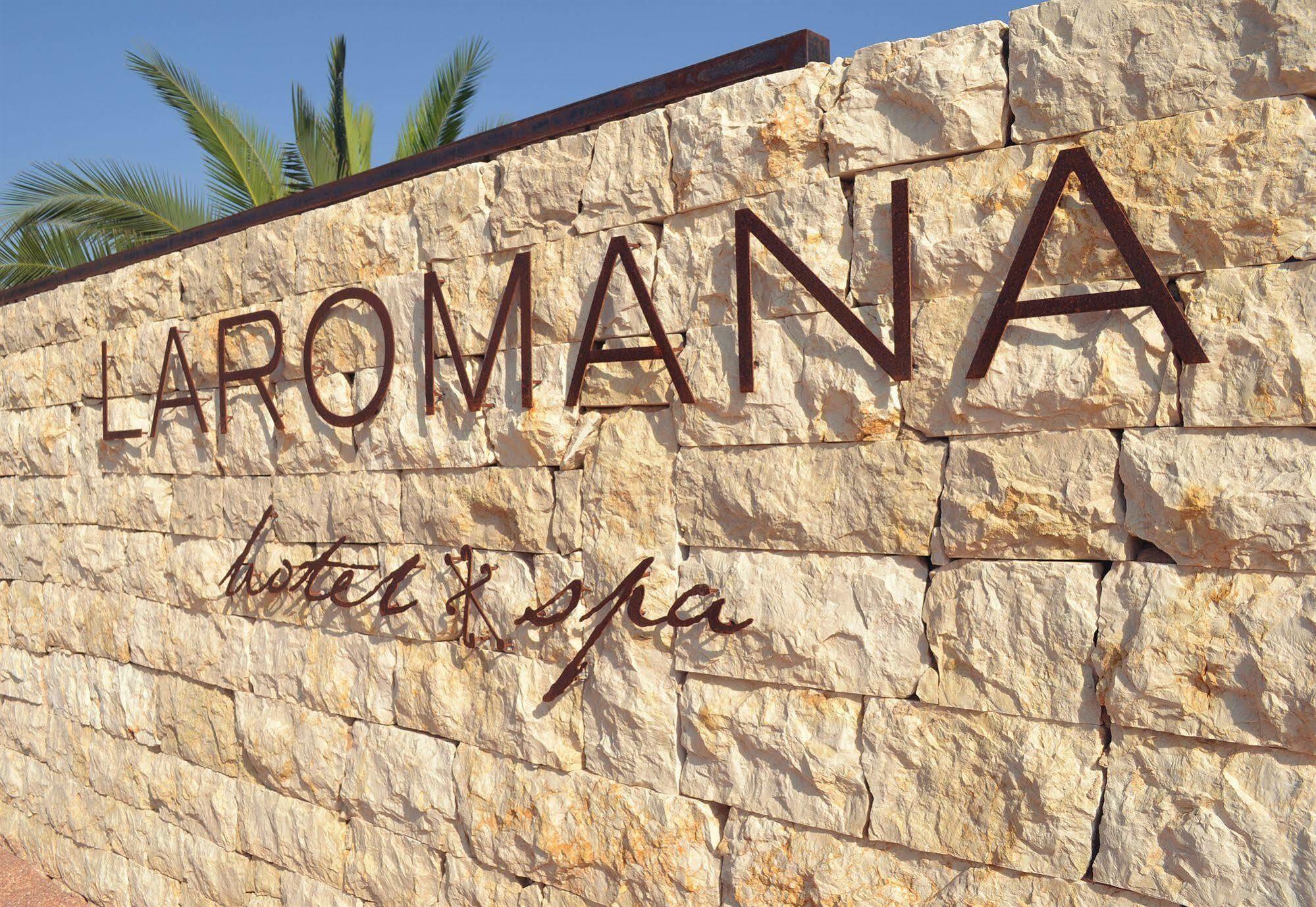 Hotel Spa La Romana, The Originals Relais Exterior photo